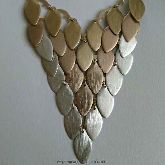 Necklace - Picture 2 of 2